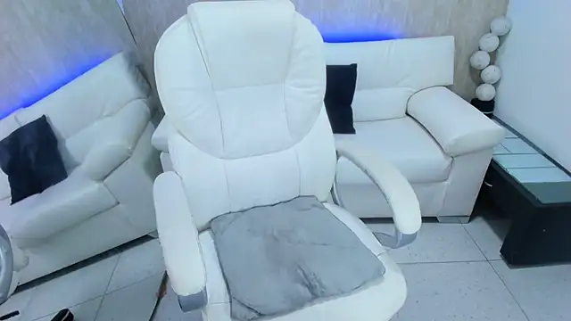 meggan 77 online show from 02.08.25