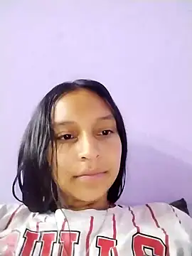 Snapshot of emma_ambar chatting on 01.06.25 emma ambar online show from 01.06.25