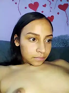 Snapshot of emma_ambar chatting on 02.18.25 emma ambar online show from 02.18.25