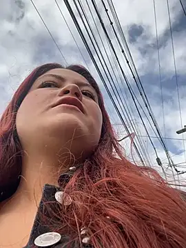 lia moon77 online show from 12.23.24