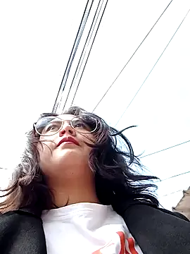 lara moon25 online show from 01.16.25