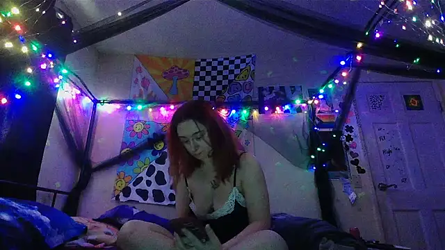 NovaLove2002 online show from 02.10.25