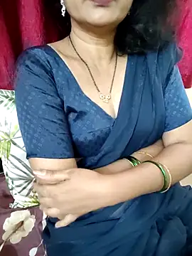 Snapshot of anuradha1432 chatting on 04.27.26 anuradha1432 online show from 04.27.26