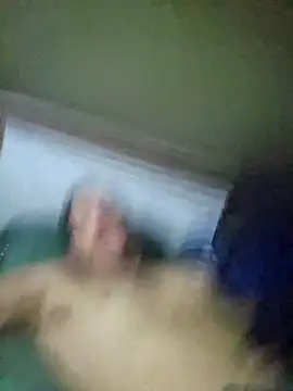 froggymclovin222 online show from 12.23.25