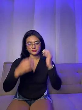 Snapshot of camianddanna chatting on 01.18.26 camianddanna online show from 01.18.26