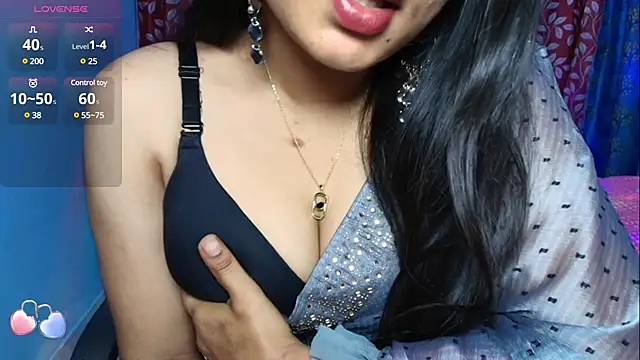 Snapshot of manogna_teluguammai chatting on 02.11.25 manogna teluguammai online show from 02.11.25