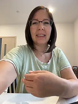 Snapshot of B_Bonya_m chatting on 02.26.26 B Bonya m online show from 02.26.26