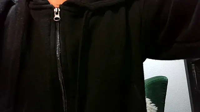 Snapshot of calioppe01 chatting on 02.18.26 calioppe01 online show from 02.18.26