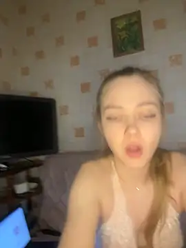 Family-Mm1 online show from 02.25.25