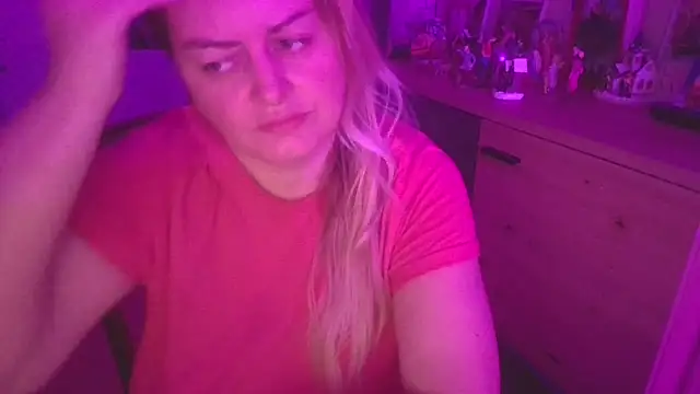 Meliss Official9 online show from 12.19.25