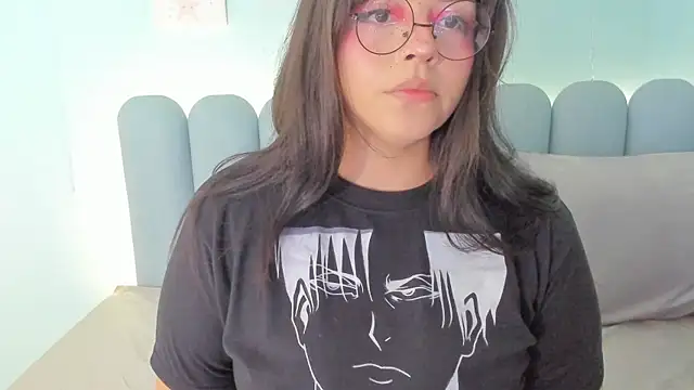 curvy rousi online show from 10.21.25