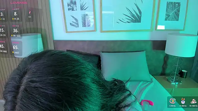 curvy rousi online show from 11.02.25