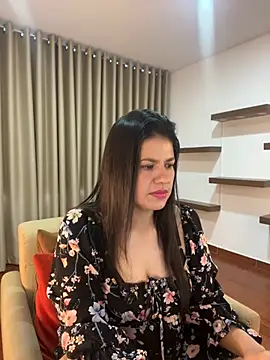 Alice Biel online show from 01.05.25