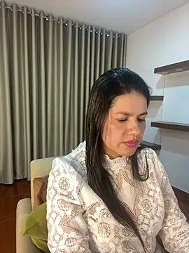 Alice Biel online show from 02.01.25