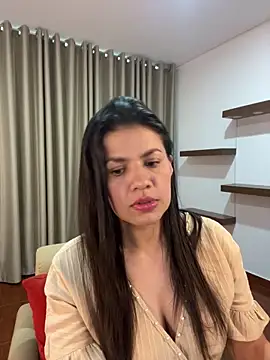 Alice Biel online show from 03.20.25