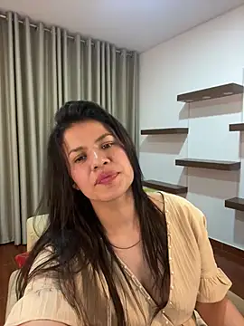 Alice Biel online show from 03.21.25