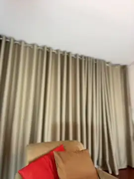 Snapshot of Alice_Biel chatting on 06.19.26 Alice Biel online show from 06.19.26