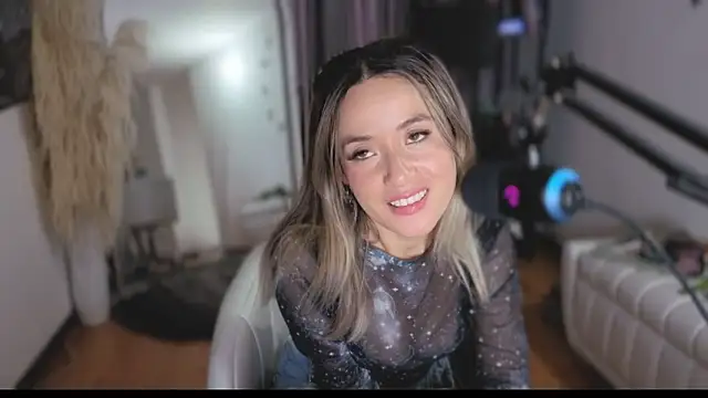 sexfire lalita online show from 01.05.26