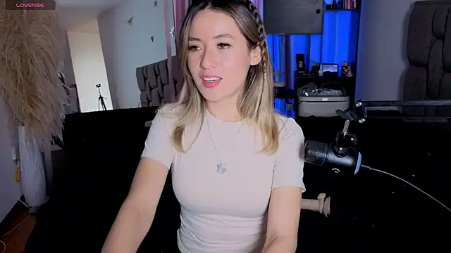 sexfire lalita online show from 02.13.26