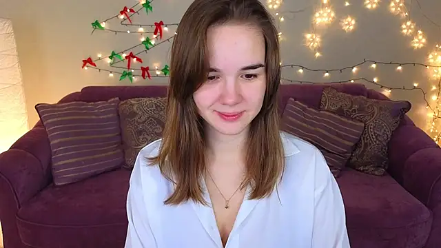 Snapshot of LindaRobertz chatting on 01.09.25 LindaRobertz online show from 01.09.25