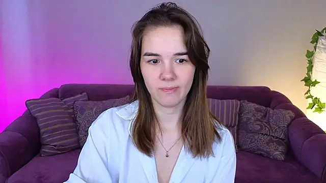 Snapshot of LindaRobertz chatting on 01.24.25 LindaRobertz online show from 01.24.25