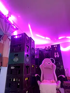 Hot beauty   online show from 10.25.25