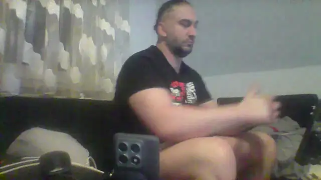 Snapshot of NewyorkDimi chatting on 02.14.25 NewyorkDimi online show from 02.14.25