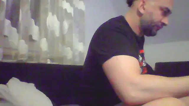 Snapshot of NewyorkDimi chatting on 03.02.25 NewyorkDimi online show from 03.02.25