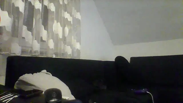 Snapshot of NewyorkDimi chatting on 03.23.25 NewyorkDimi online show from 03.23.25