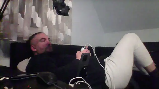 Snapshot of NewyorkDimi chatting on 02.11.26 NewyorkDimi online show from 02.11.26