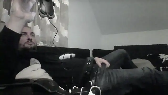 Snapshot of NewyorkDimi chatting on 02.17.26 NewyorkDimi online show from 02.17.26