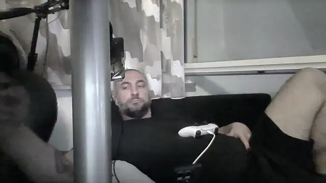 Snapshot of NewyorkDimi chatting on 07.30.26 NewyorkDimi online show from 07.30.26