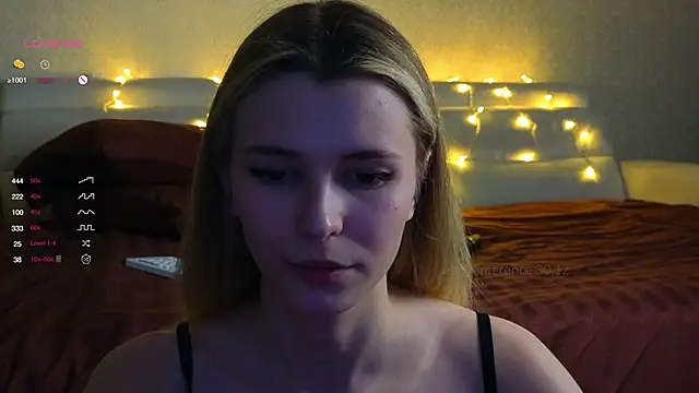 Snapshot of elsa_limerence chatting on 12.30.24 elsa limerence online show from 12.30.24