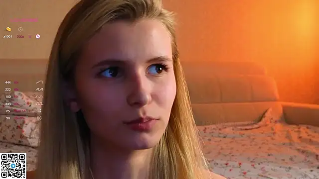 Snapshot of elsa_limerence chatting on 01.04.25 elsa limerence online show from 01.04.25