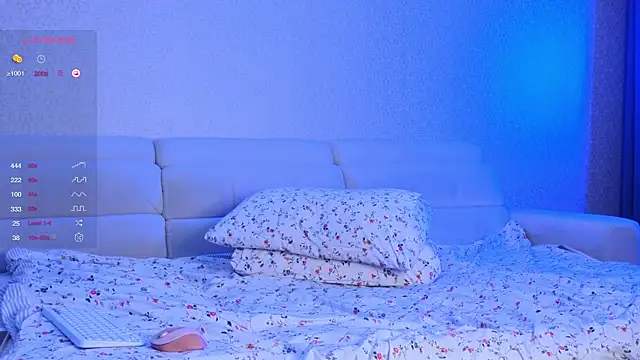 Snapshot of elsa_limerence chatting on 01.13.25 elsa limerence online show from 01.13.25