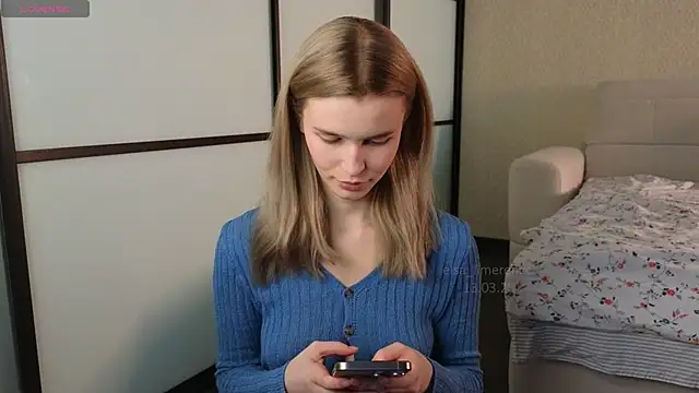 Snapshot of elsa_limerence chatting on 03.13.25 elsa limerence online show from 03.13.25