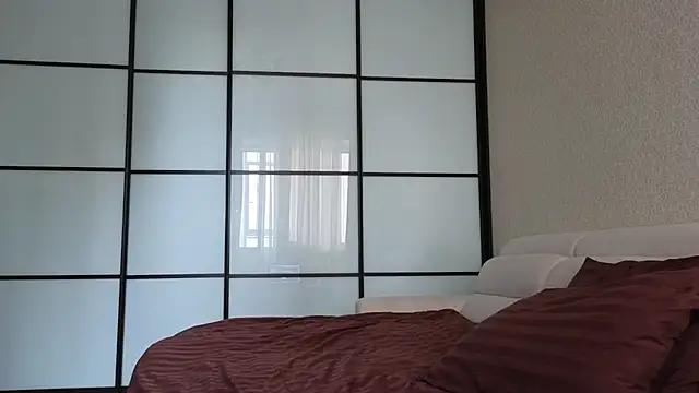 elsa limerence online show from 10.31.25