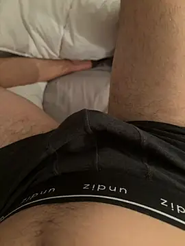 Snapshot of val6910 chatting on 03.12.25 val6910 online show from 03.12.25