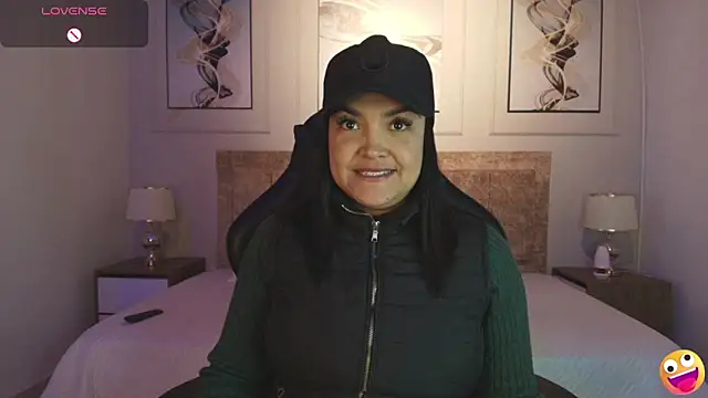 Snapshot of lyn_adamns chatting on 01.03.25 lyn adamns online show from 01.03.25