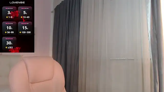 Snapshot of liss_black chatting on 02.17.25 liss black online show from 02.17.25