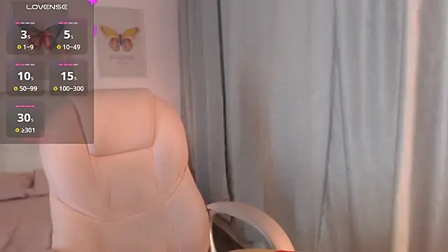 Snapshot of liss_black chatting on 03.22.25 liss black online show from 03.22.25