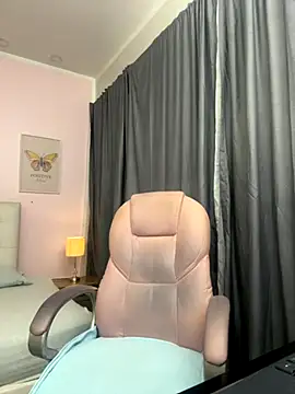 Snapshot of liss_black chatting on 09.26.25 liss black online show from 09.26.25