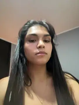 Snapshot of sc4ry_girl1 chatting on 12.18.24 sc4ry girl1 online show from 12.18.24