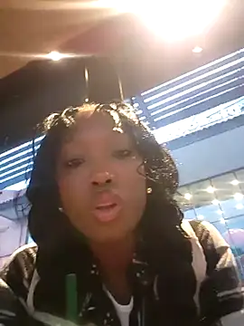 Snapshot of _Lovely1 chatting on 03.12.25 Lovely1 online show from 03.12.25