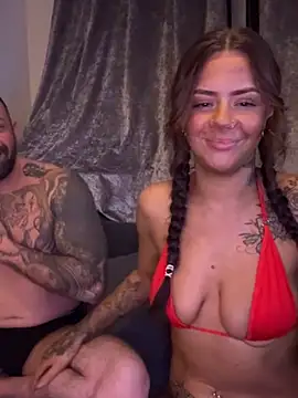 Snapshot of Charliefuckscam chatting on 12.12.24 Charliefuckscam online show from 12.12.24