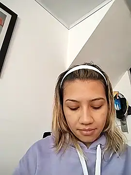 nina carther online show from 02.28.25