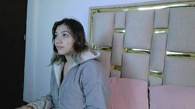 nina carther online show from 11.22.25