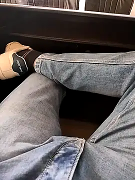 Snapshot of Delhi28 chatting on 09.11.25 Delhi28 online show from 09.11.25