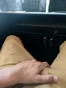 Snapshot of Delhi28 chatting on 09.12.25 Delhi28 online show from 09.12.25