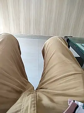 Snapshot of Delhi28 chatting on 09.13.25 Delhi28 online show from 09.13.25